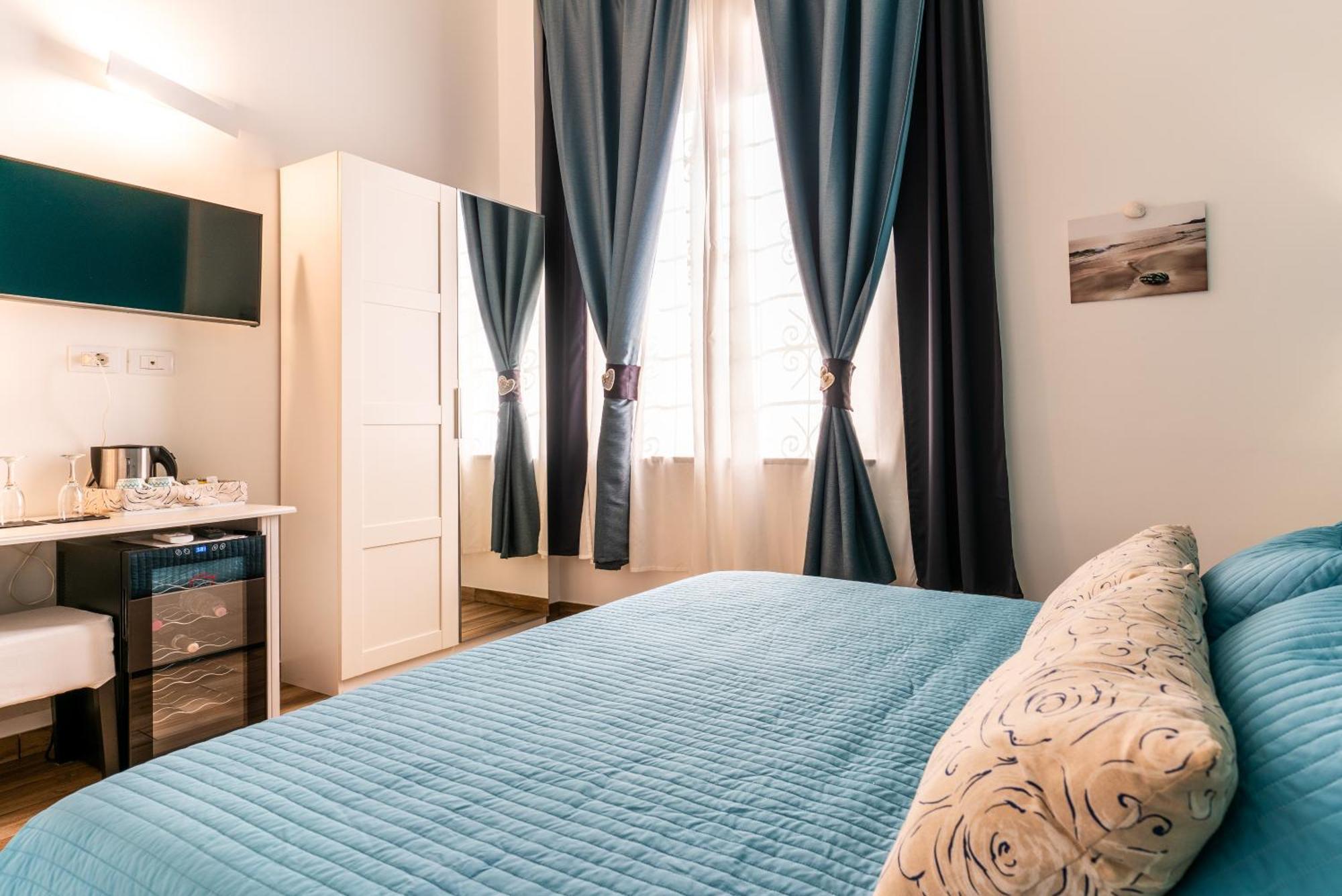 Marlove Sea View Bed & Breakfast *