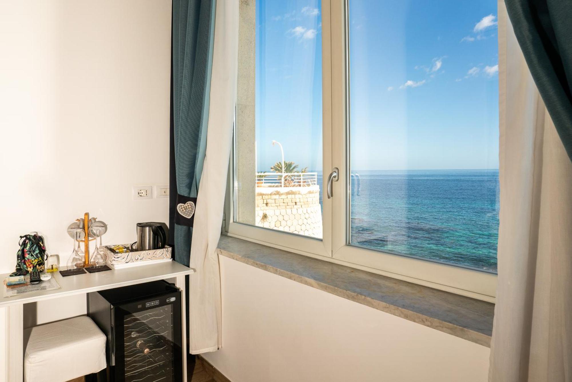 Marlove Sea View Alojamento de Acomodação e Pequeno-almoço Syracuse
