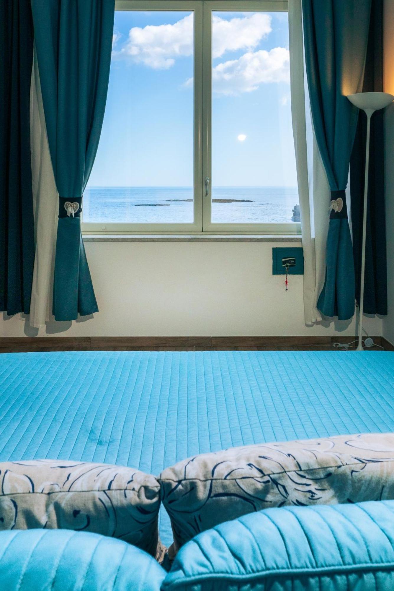 Marlove Sea View Bed & Breakfast Syracuse