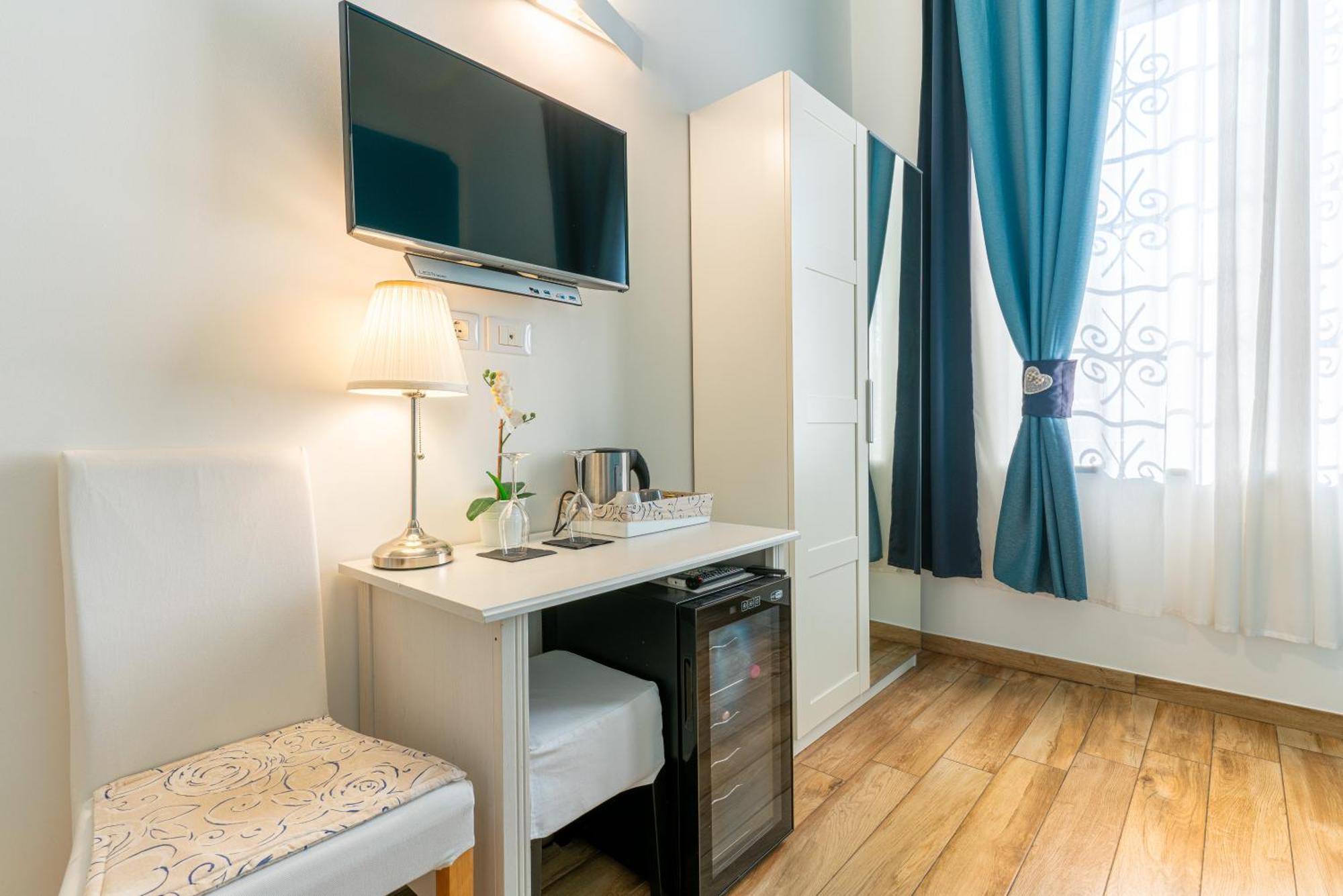 Marlove Sea View Bed & Breakfast